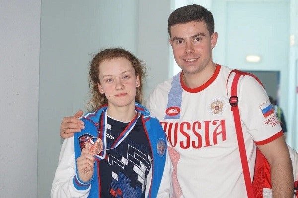 Лиза с тренером Сергеем Сергеевичем Дивенко